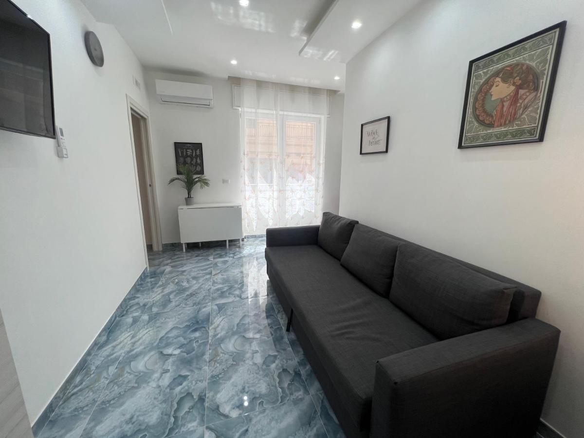 Апартаменты Borgo 1313 Napoli Экстерьер фото