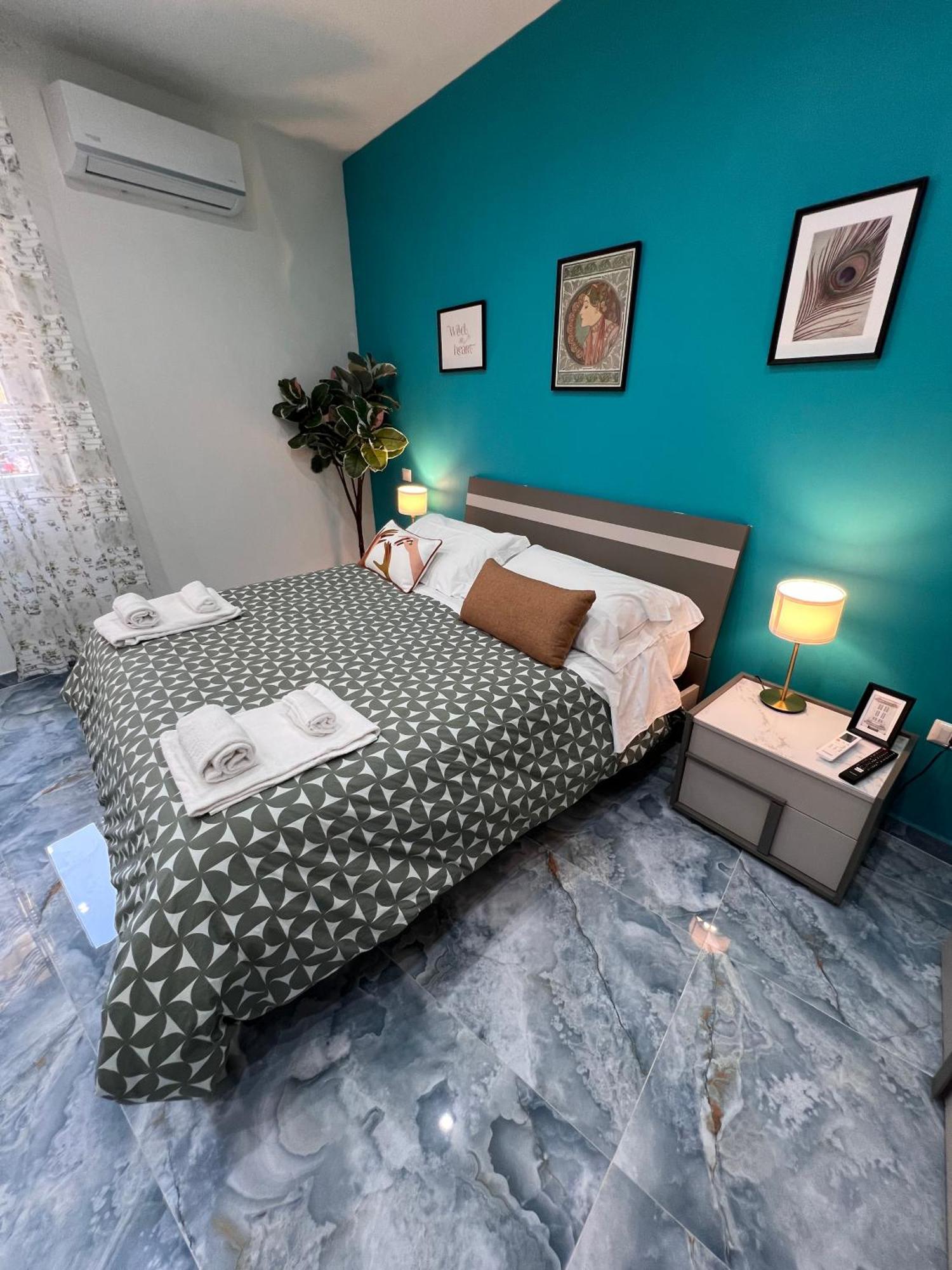 Апартаменты Borgo 1313 Napoli Экстерьер фото